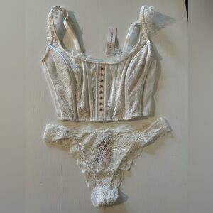 NWT Victorias Secret set.